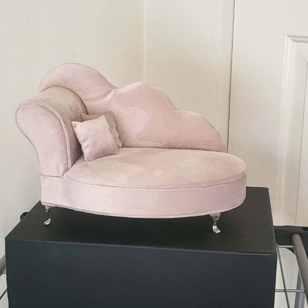 Blush mini couch jewelry box / doll couch